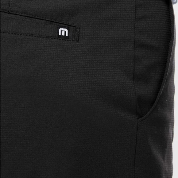 Travis Matthew shorts size 30 new tried on not worn - Picture 3 of 3